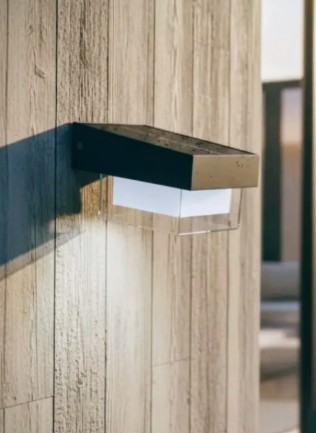 Aplique Luz Solar Recargable Con Sensor De Movimiento Negro