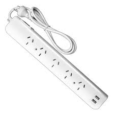 [PX5B2USB15] PROLONGADOR MULTIPLE 5 TOMAS 2USB BLANCO 1,5MTS INTECK